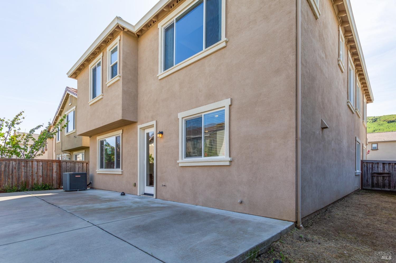 Detail Gallery Image 50 of 66 For 4696 Lariat Dr, Fairfield,  CA 94534 - 4 Beds | 2/1 Baths