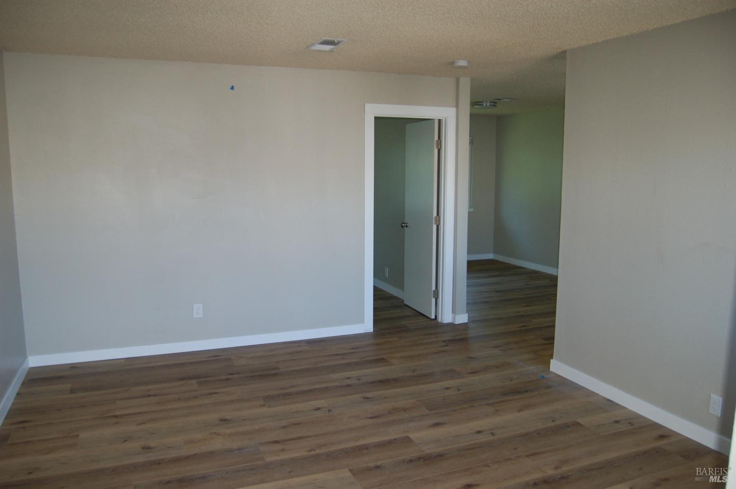 Detail Gallery Image 3 of 10 For 764 Pope Dr #C,  Vallejo,  CA 94589 - 3 Beds | 1 Baths