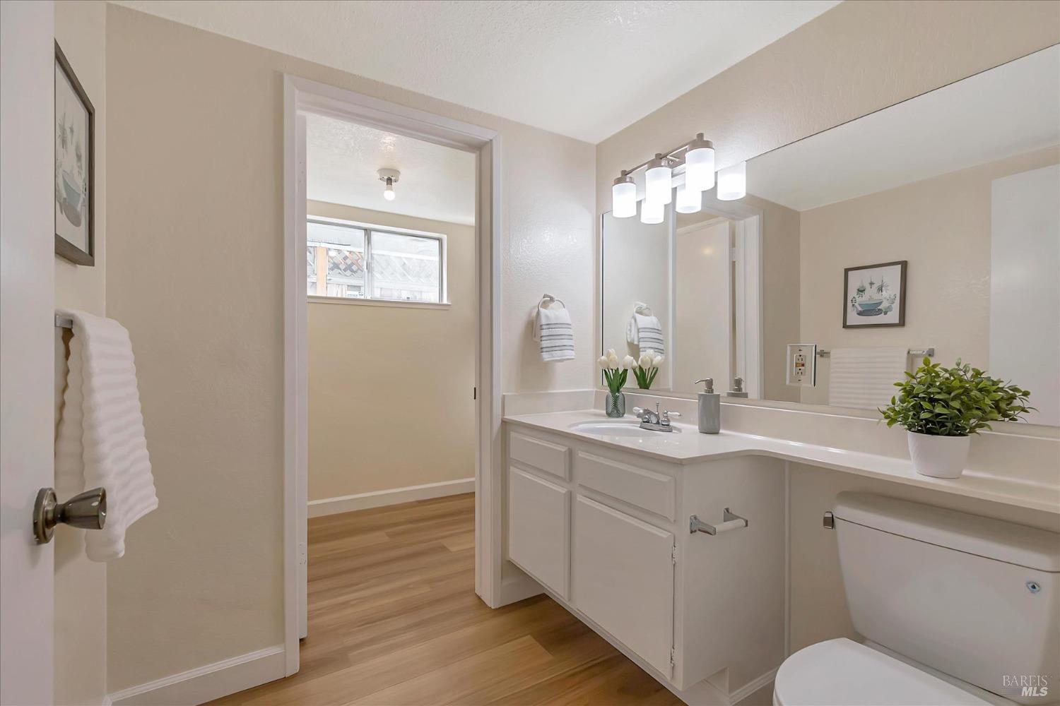 Detail Gallery Image 50 of 75 For 2515 Glen Hastings Ct, San Jose,  CA 95148 - 4 Beds | 2/1 Baths