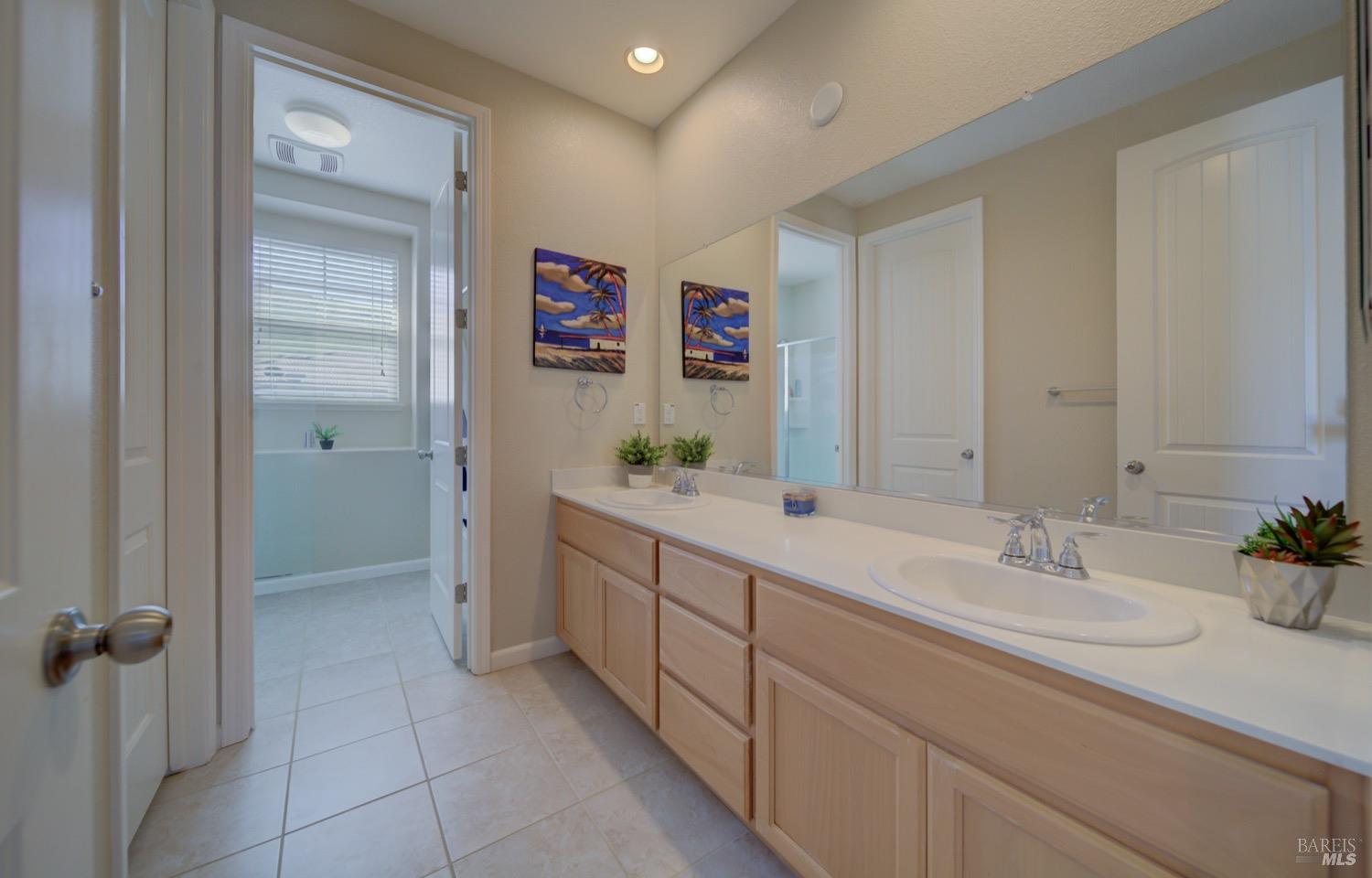 Detail Gallery Image 40 of 66 For 4696 Lariat Dr, Fairfield,  CA 94534 - 4 Beds | 2/1 Baths