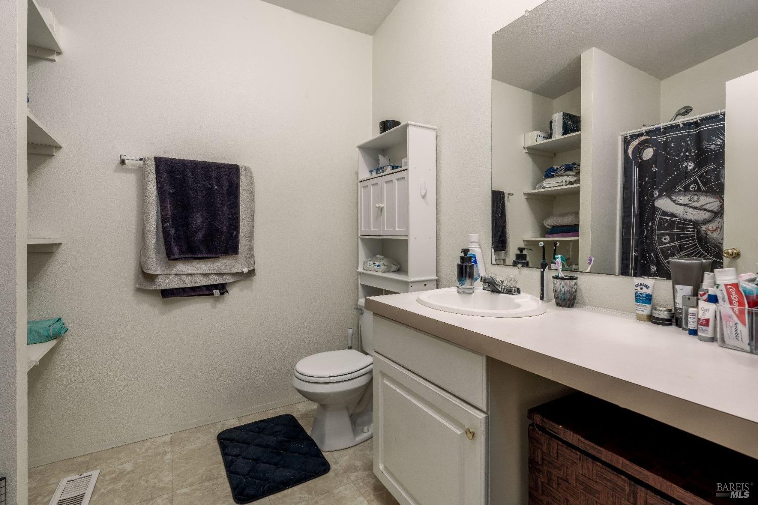 Detail Gallery Image 13 of 19 For 23775 Primrose Ter, Willits,  CA 95490 - 3 Beds | 2 Baths