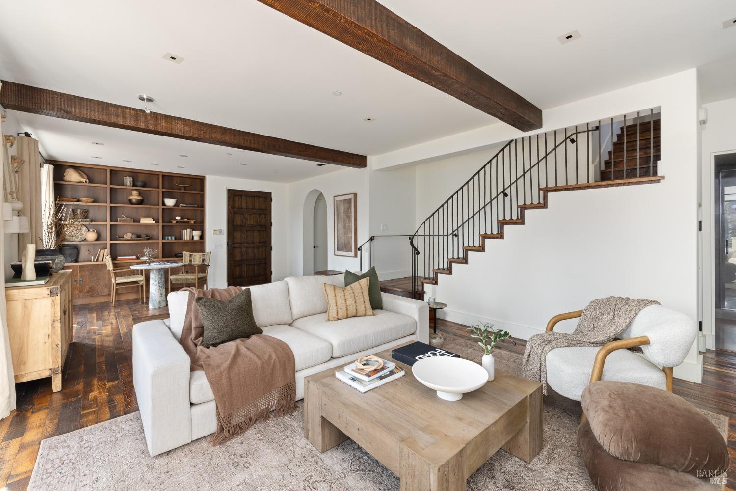 Detail Gallery Image 9 of 65 For 75 Buena Vista Ave, Mill Valley,  CA 94941 - 4 Beds | 4 Baths