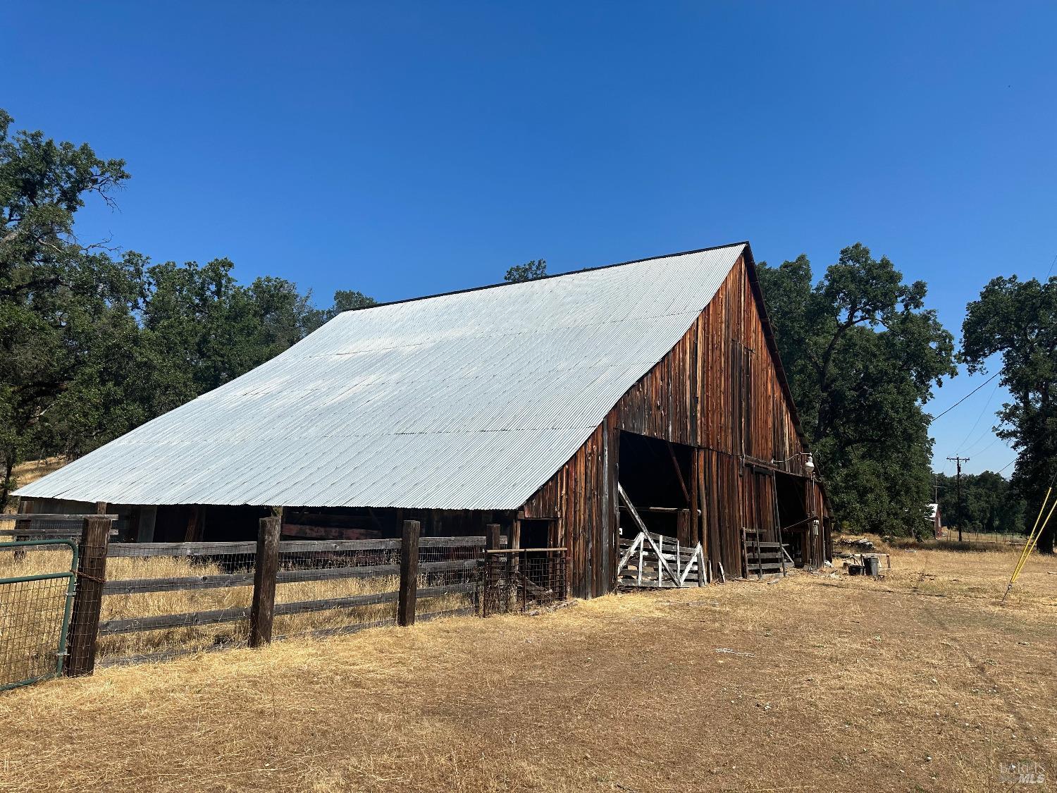 Detail Gallery Image 53 of 65 For 72000 Hill Rd, Covelo,  CA 95428 - 3 Beds | 2 Baths