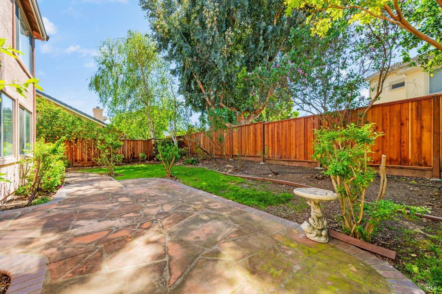 Detail Gallery Image 43 of 54 For 1619 Shadywood Ct, Fairfield,  CA 94534 - 5 Beds | 2/1 Baths