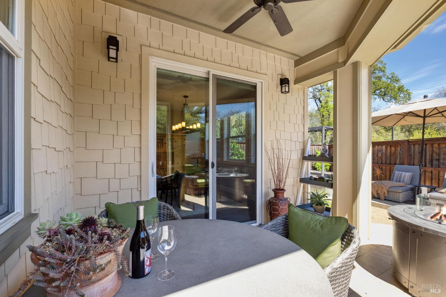 Detail Gallery Image 41 of 49 For 101 Grayson Way, Healdsburg,  CA 95448 - 3 Beds | 2/1 Baths