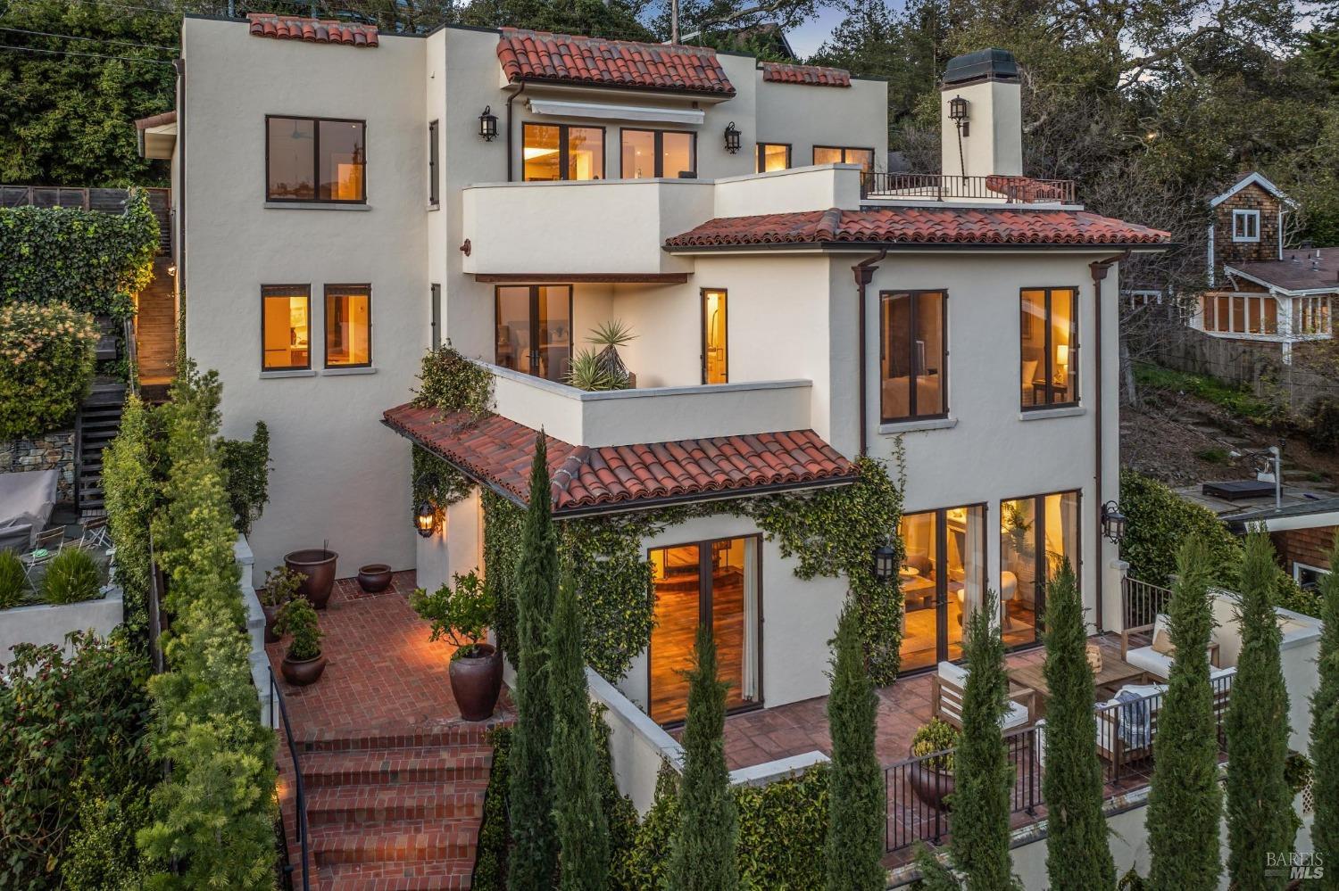 Photo of 75 Buena Vista Ave in Mill Valley, CA