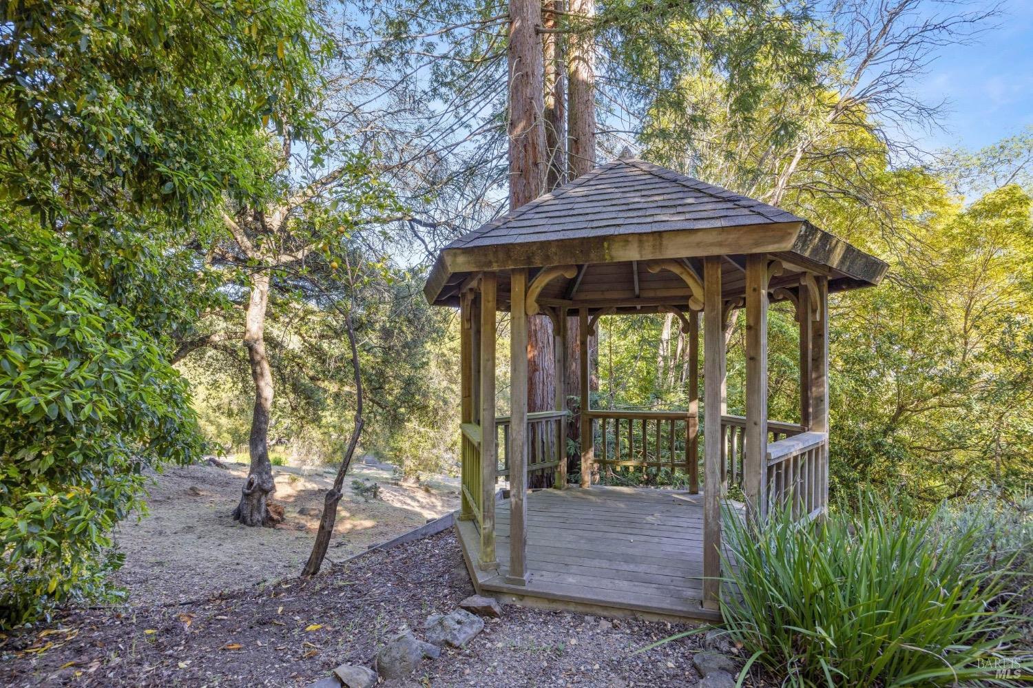 Detail Gallery Image 70 of 76 For 18761 Canyon Rd, Sonoma,  CA 95476 - 3 Beds | 4/1 Baths
