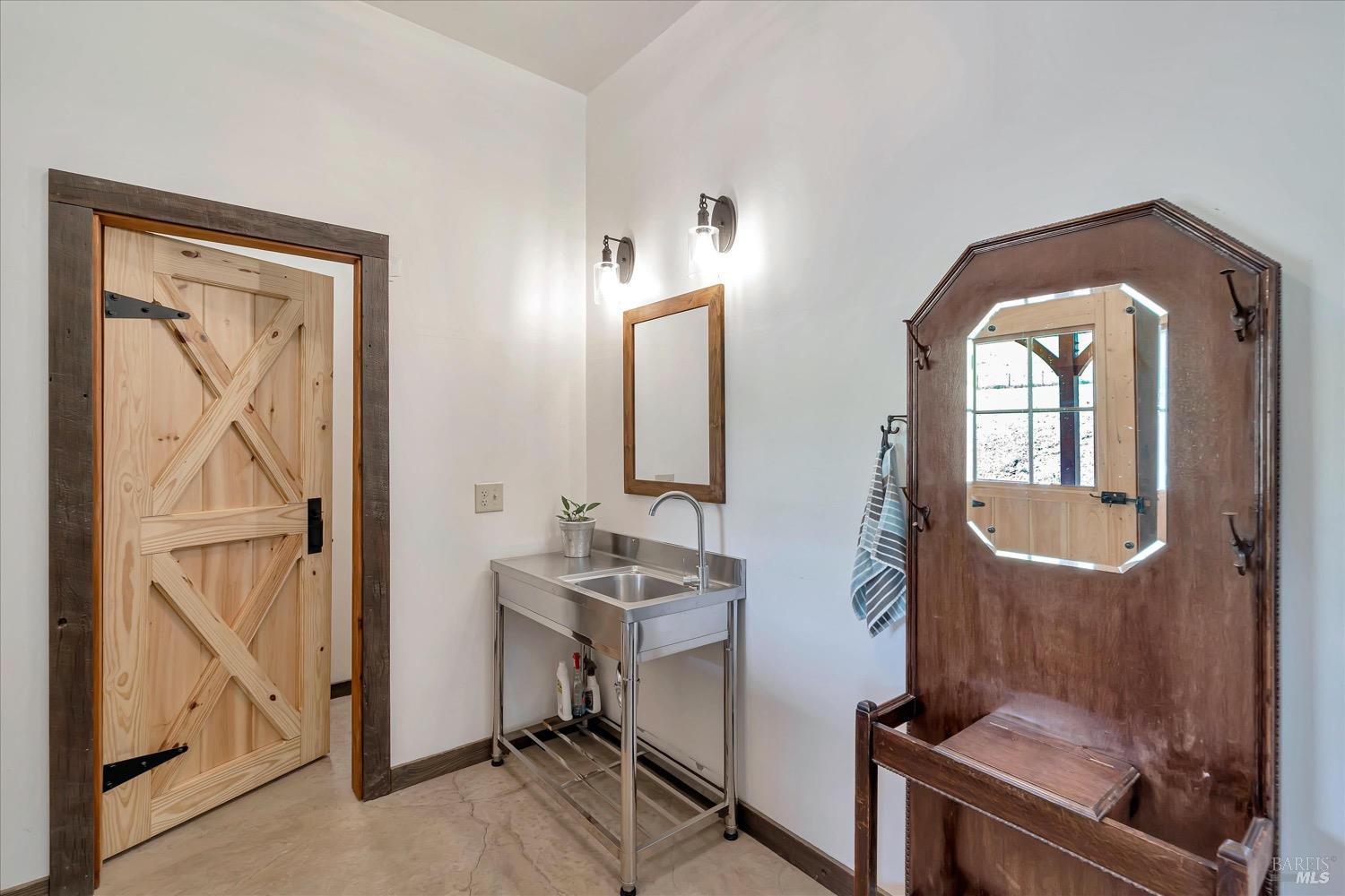 Detail Gallery Image 26 of 53 For 5135 Andrade Rd, Sunol,  CA 94586 - 2 Beds | 1/1 Baths