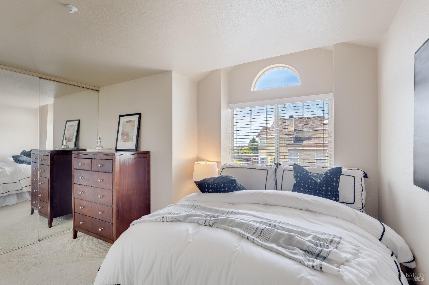 Detail Gallery Image 29 of 38 For 94 Del Sur St, Vallejo,  CA 94591 - 2 Beds | 2/1 Baths