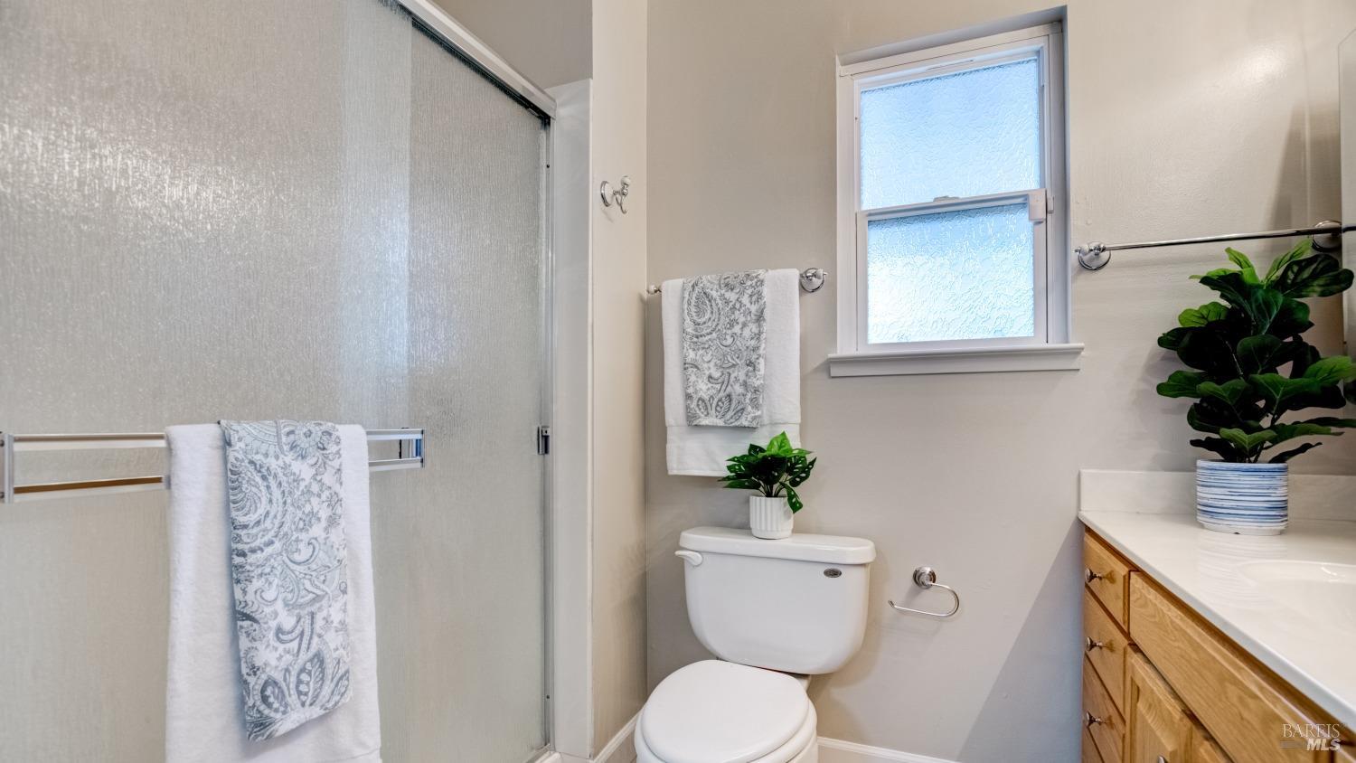 Detail Gallery Image 26 of 55 For 126 Isle Royale Cir, Vacaville,  CA 95687 - 2 Beds | 2 Baths