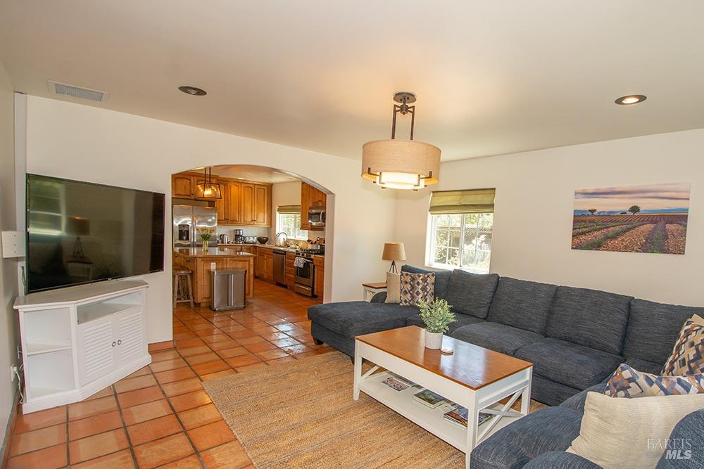 Detail Gallery Image 22 of 45 For 1670 Napa Rd, Sonoma,  CA 95476 - 3 Beds | 2 Baths