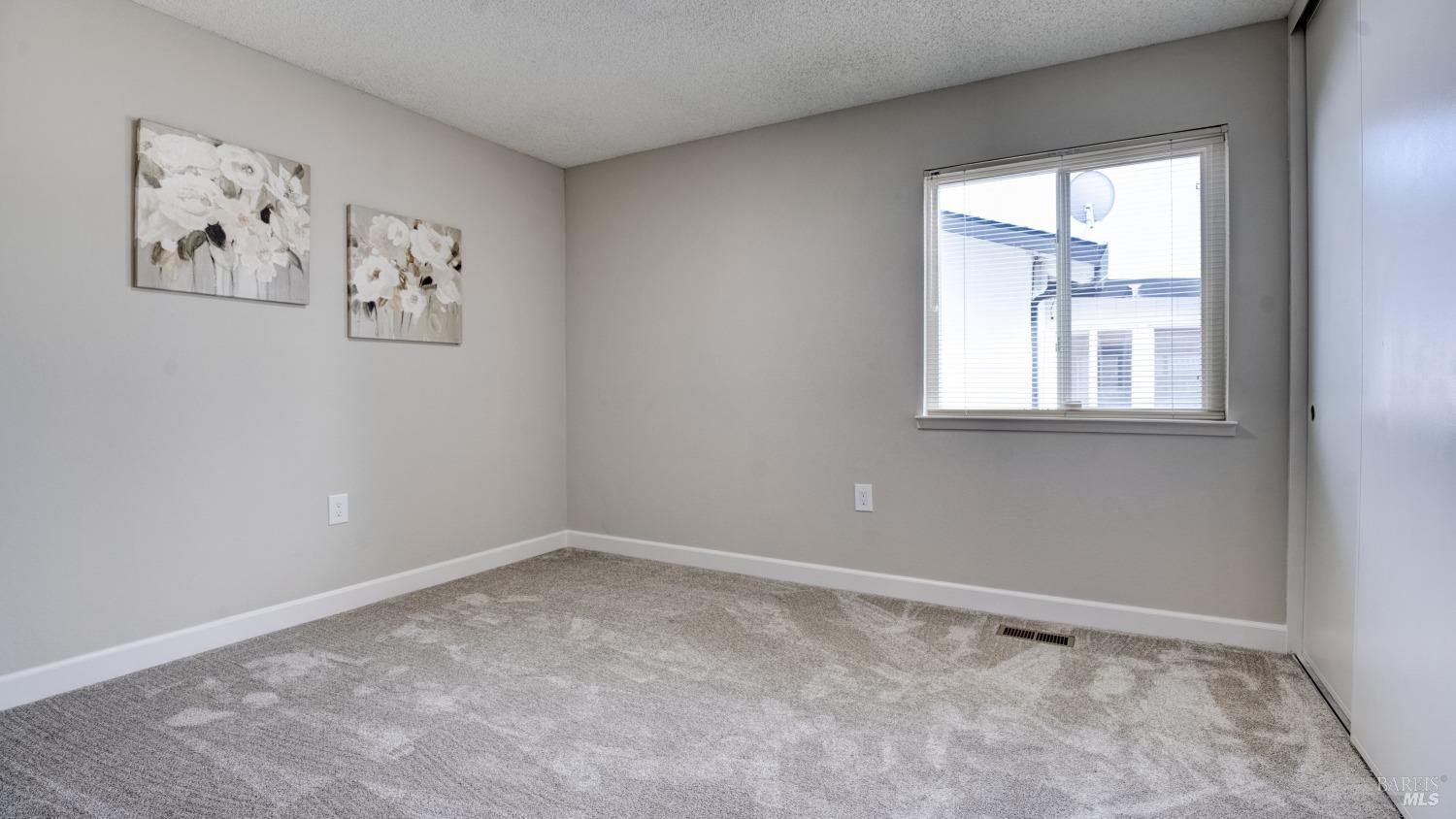 Detail Gallery Image 28 of 55 For 126 Isle Royale Cir, Vacaville,  CA 95687 - 2 Beds | 2 Baths