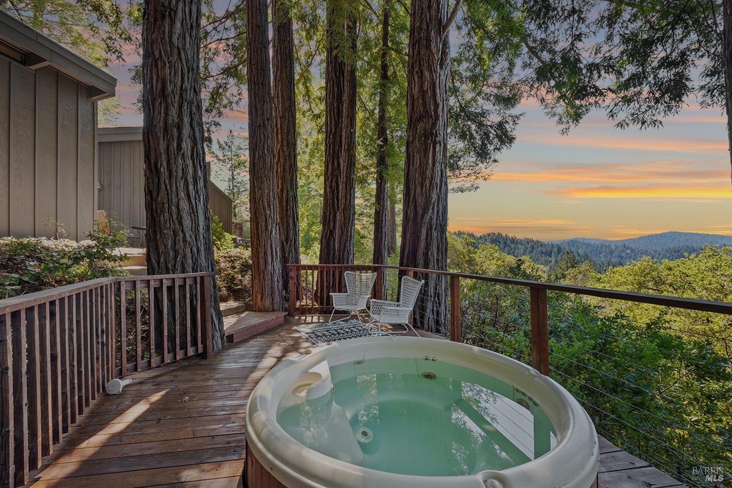 Detail Gallery Image 29 of 41 For 14500 Solaridge Rd, Guerneville,  CA 95446 - 3 Beds | 2 Baths