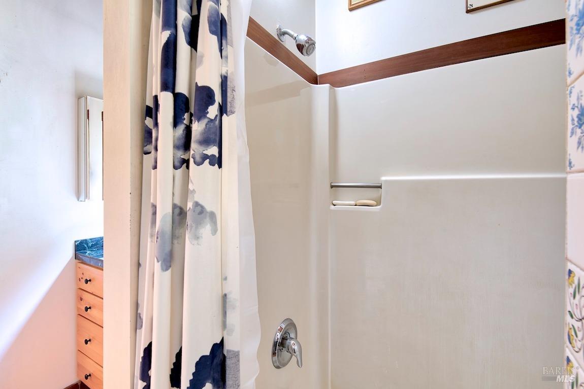 Detail Gallery Image 13 of 22 For 33 Portola Ave, Point Reyes Station,  CA 94956 - 2 Beds | 1/1 Baths