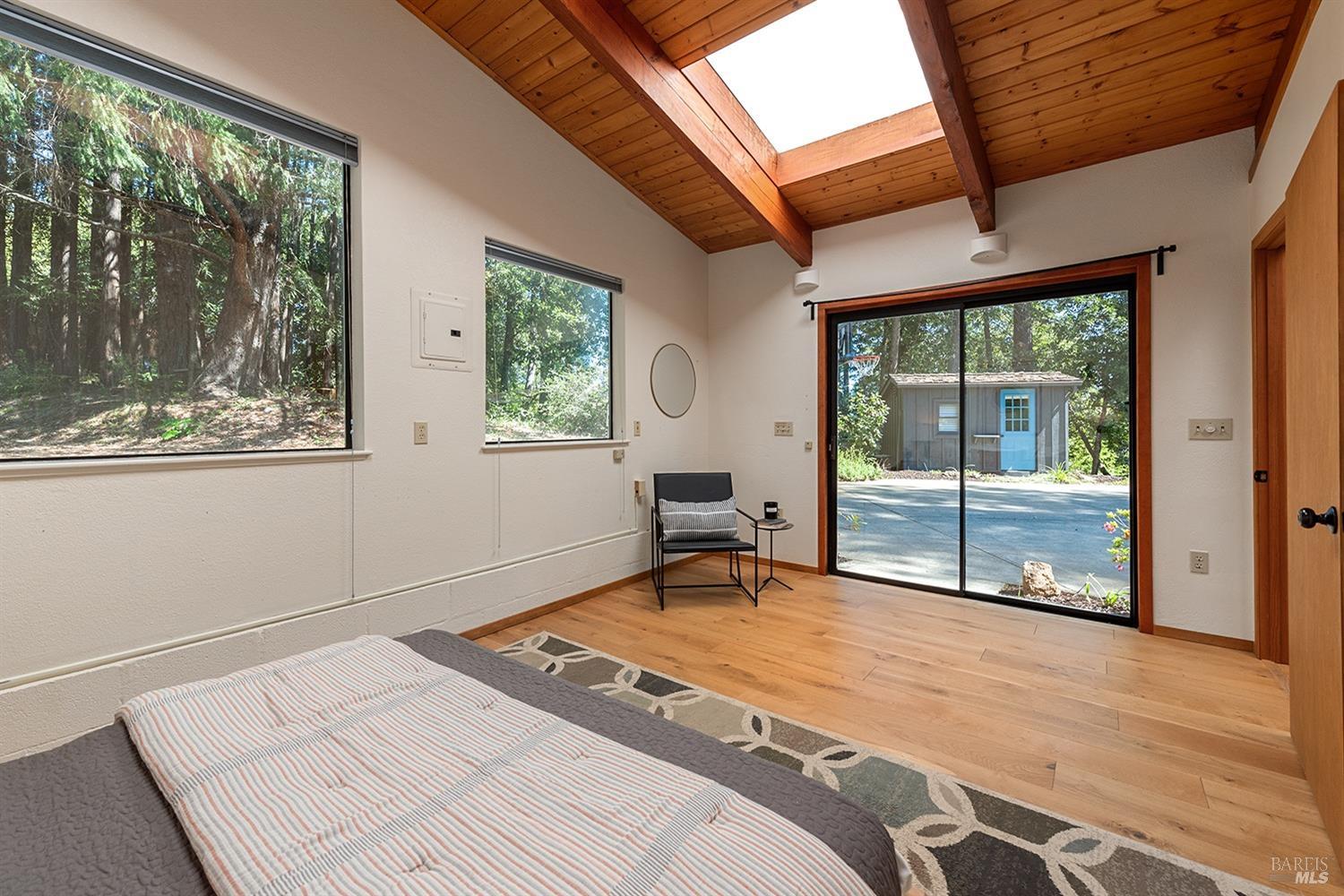 Detail Gallery Image 26 of 41 For 14500 Solaridge Rd, Guerneville,  CA 95446 - 3 Beds | 2 Baths