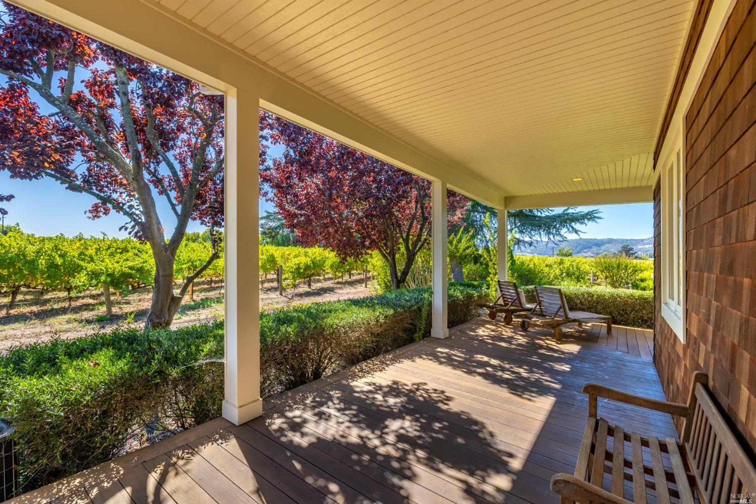 Detail Gallery Image 14 of 81 For 5165 Big Ranch Rd, Napa,  CA 94558 - 3 Beds | 2/1 Baths