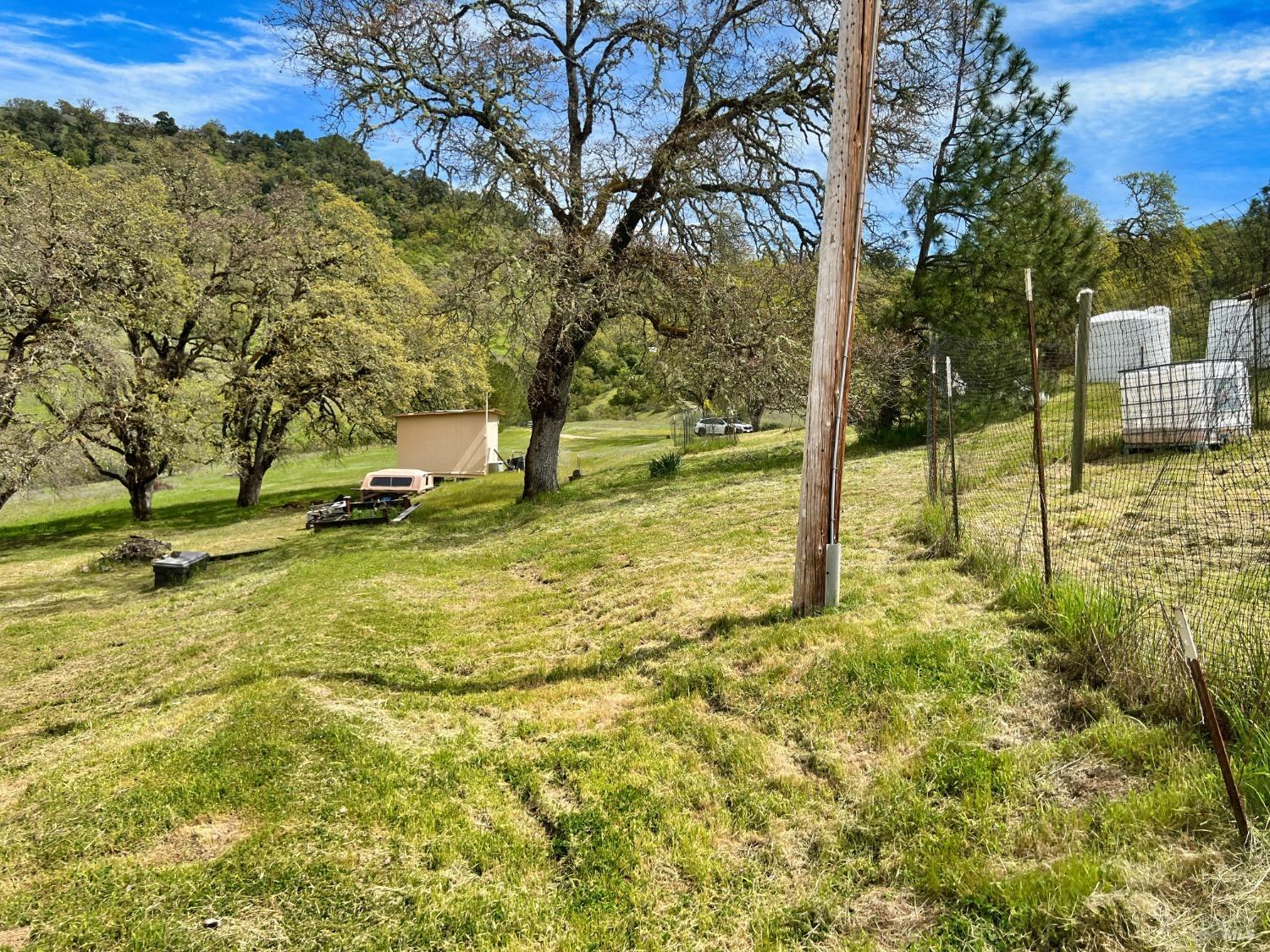 Detail Gallery Image 25 of 34 For 4211 Black Bart Trl, Redwood Valley,  CA 95470 - 3 Beds | 2 Baths