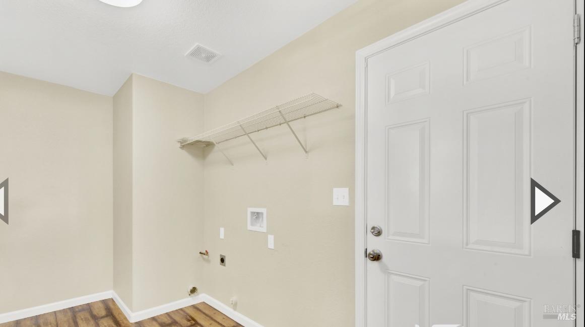 Detail Gallery Image 14 of 18 For 2853 Portland Dr, Fairfield,  CA 94533 - 3 Beds | 2/1 Baths