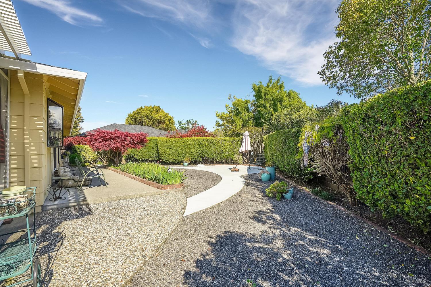 Detail Gallery Image 39 of 44 For 8820 Hood Mountain Way, Santa Rosa,  CA 95409 - 3 Beds | 2 Baths