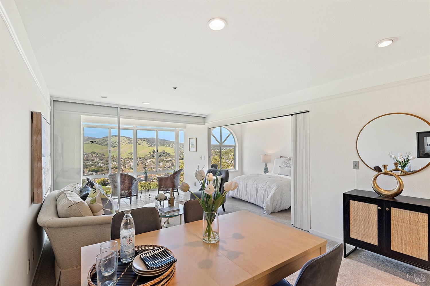 Detail Gallery Image 7 of 28 For 100 Thorndale Dr #436,  San Rafael,  CA 94903 - 1 Beds | 1 Baths