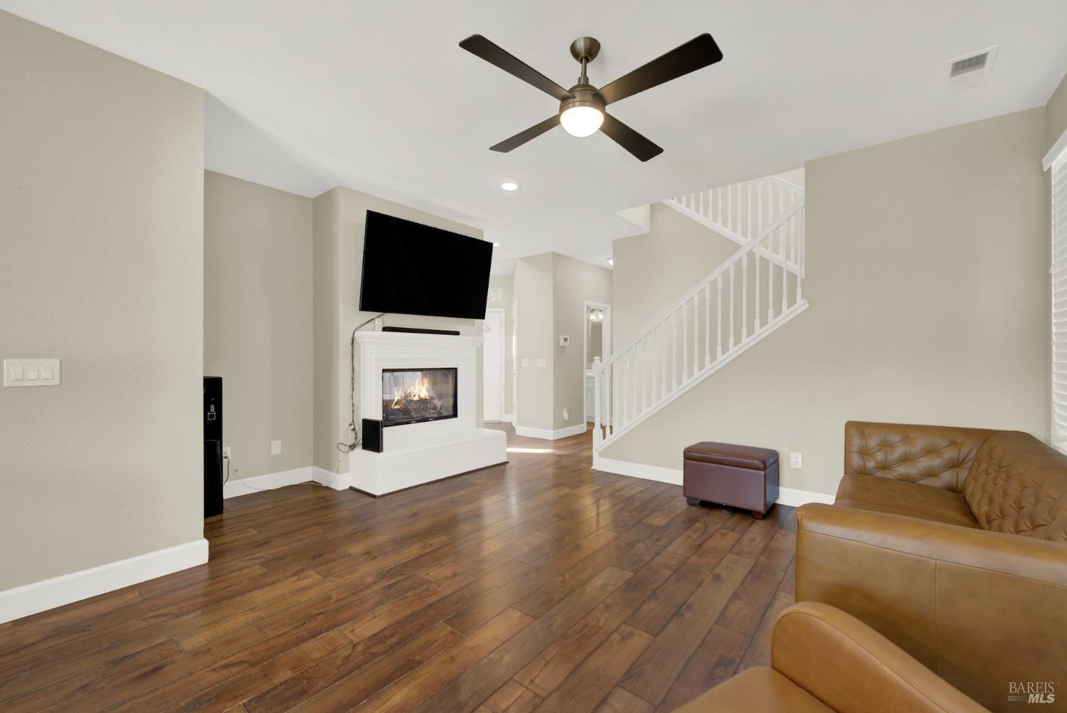 Detail Gallery Image 29 of 71 For 585 Canvasback Ct, Vacaville,  CA 95687 - 4 Beds | 2/1 Baths
