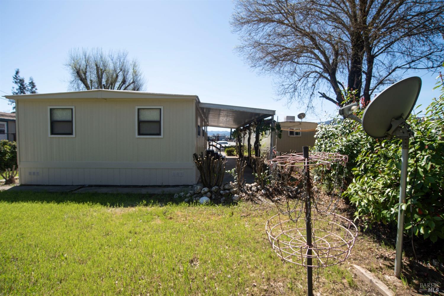 Detail Gallery Image 43 of 47 For 311 Lake Mendocino Dr 22, Ukiah,  CA 95482 - 3 Beds | 1/1 Baths