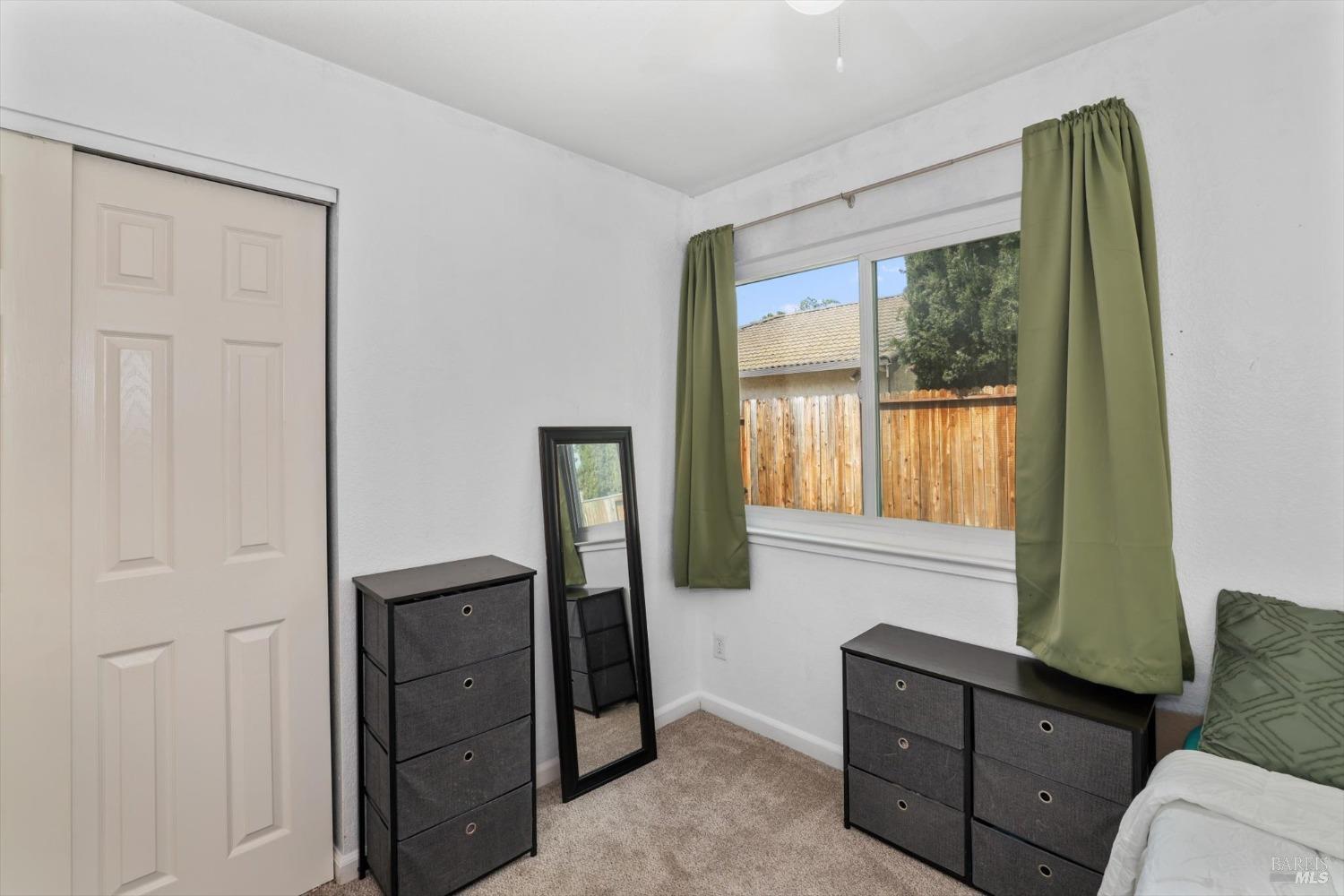 Detail Gallery Image 30 of 57 For 2910 Cascade Ln, Fairfield,  CA 94533 - 3 Beds | 2 Baths