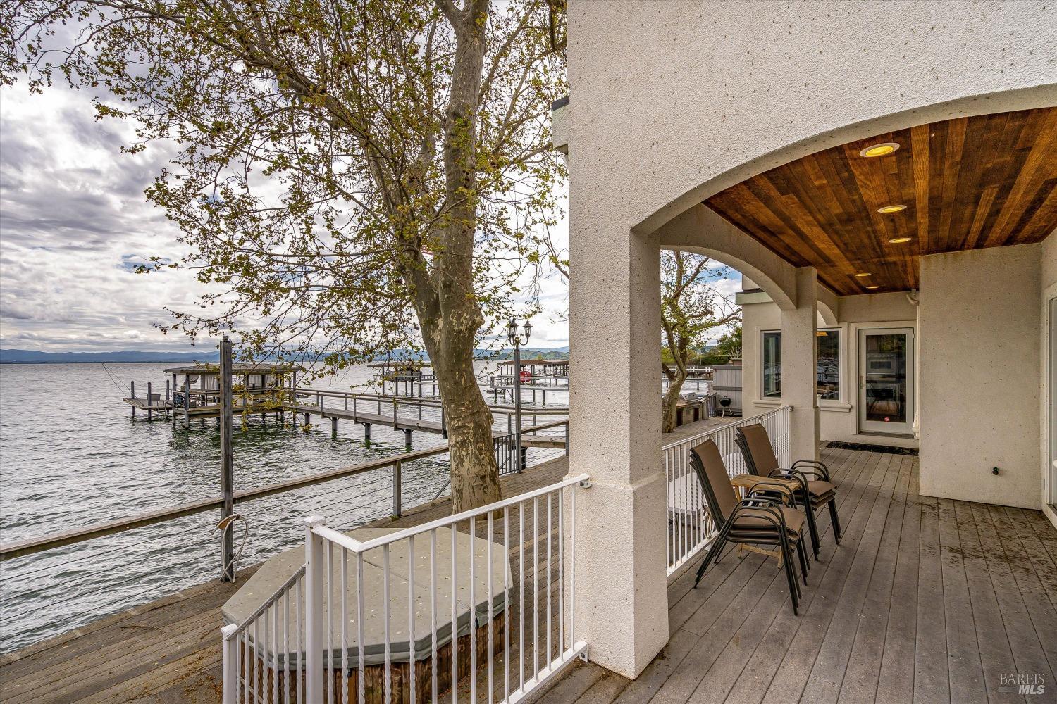 Detail Gallery Image 52 of 61 For 3105 Lakeshore Blvd, Nice,  CA 95453 - 4 Beds | 4/3 Baths
