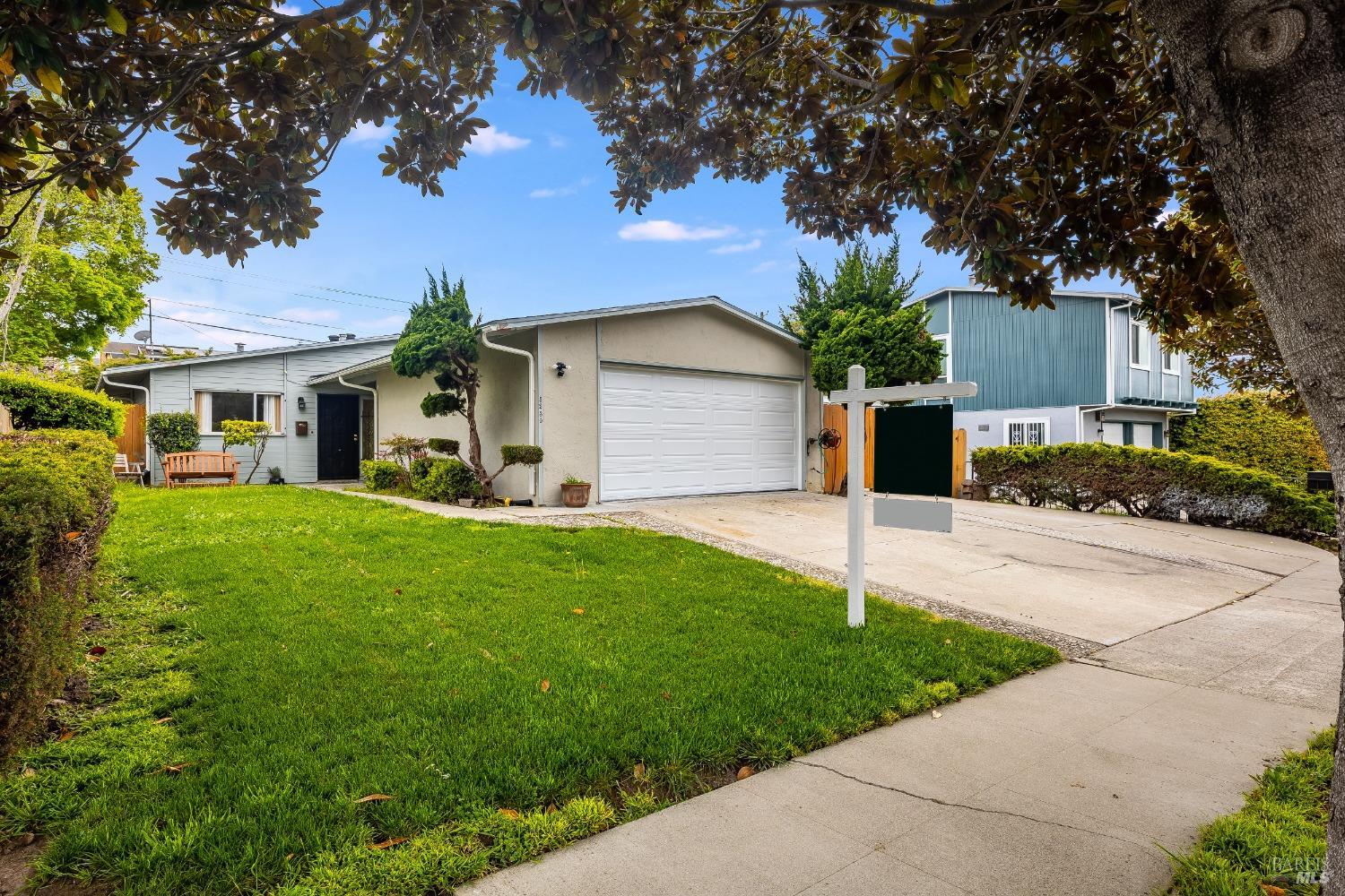 Photo of 5230 Fleming Ave in Richmond, CA
