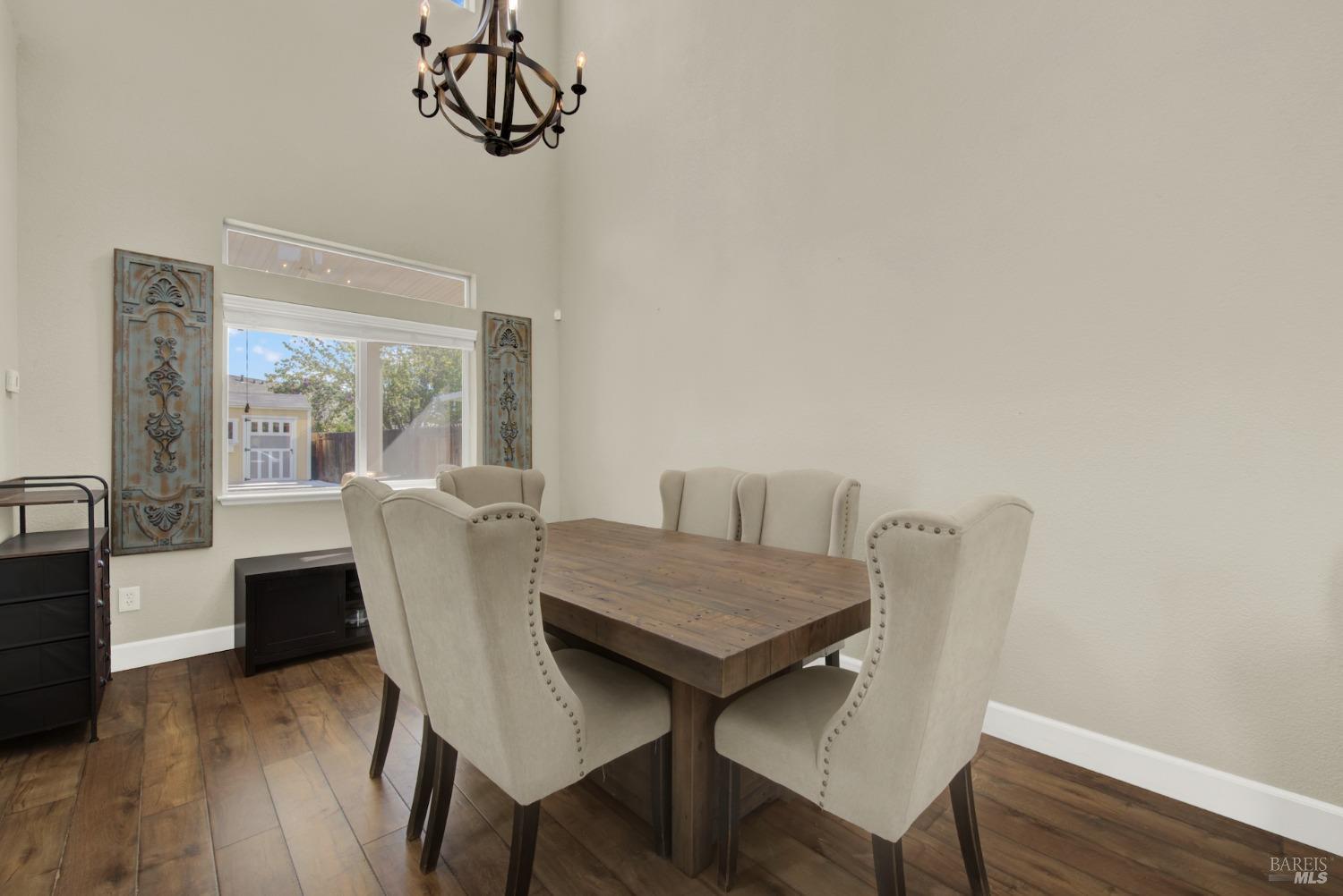 Detail Gallery Image 16 of 71 For 585 Canvasback Ct, Vacaville,  CA 95687 - 4 Beds | 2/1 Baths