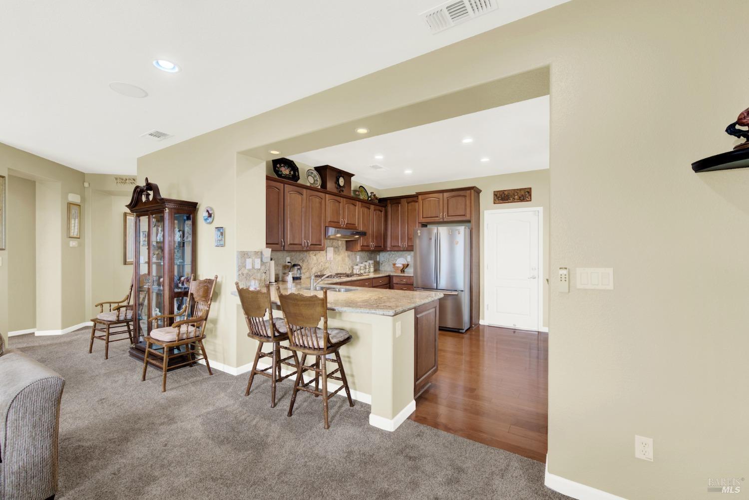 Detail Gallery Image 32 of 74 For 630 Sweet Bay Cir, Vacaville,  CA 95687 - 2 Beds | 2 Baths