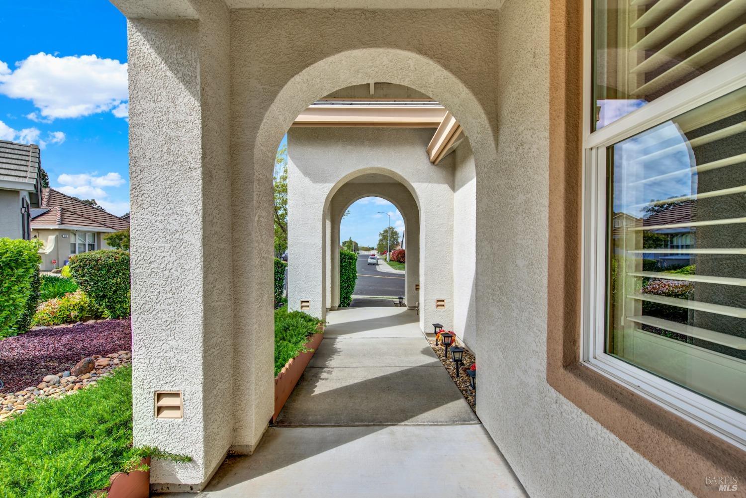 Detail Gallery Image 7 of 74 For 630 Sweet Bay Cir, Vacaville,  CA 95687 - 2 Beds | 2 Baths