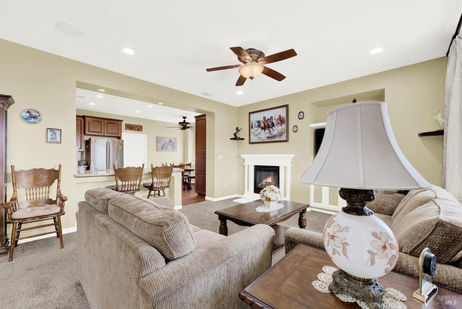 Detail Gallery Image 11 of 74 For 630 Sweet Bay Cir, Vacaville,  CA 95687 - 2 Beds | 2 Baths