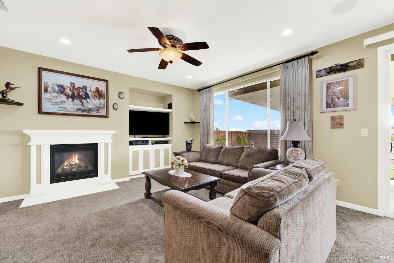 Detail Gallery Image 12 of 74 For 630 Sweet Bay Cir, Vacaville,  CA 95687 - 2 Beds | 2 Baths