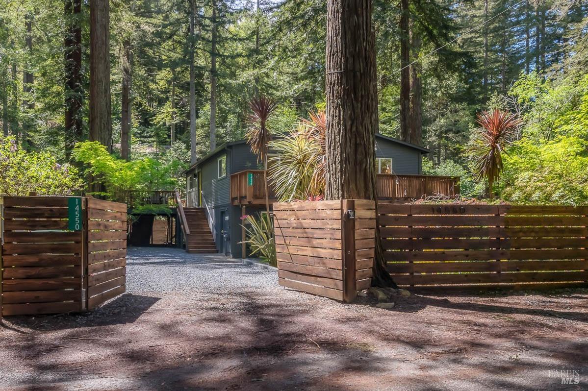 Detail Gallery Image 40 of 60 For 14550 Old Cazadero Rd, Guerneville,  CA 95446 - 3 Beds | 2 Baths