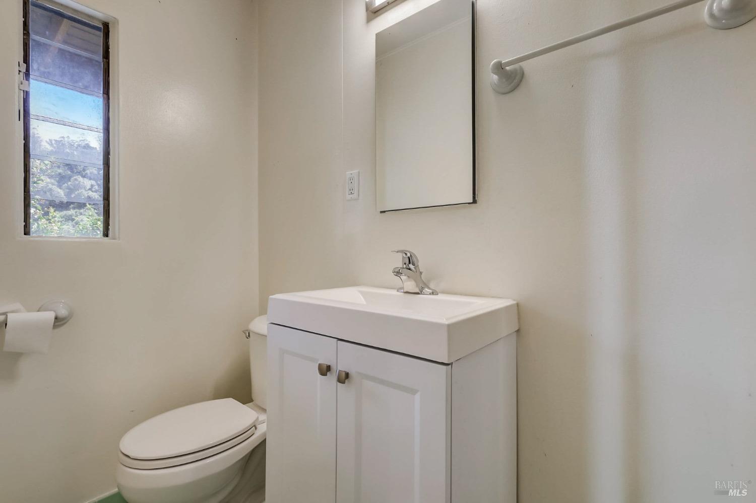 Detail Gallery Image 25 of 36 For 508 Sausalito Blvd, Sausalito,  CA 94965 - – Beds | – Baths