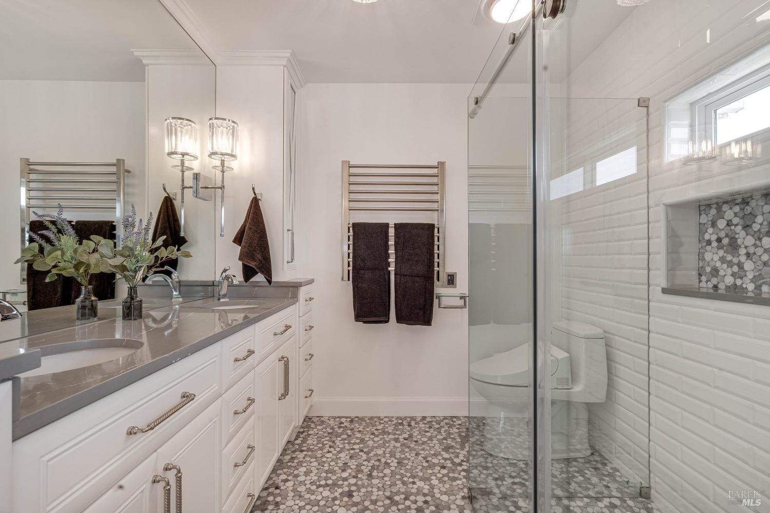 Detail Gallery Image 12 of 27 For 1788 Milton Rd, Napa,  CA 94559 - 4 Beds | 2 Baths