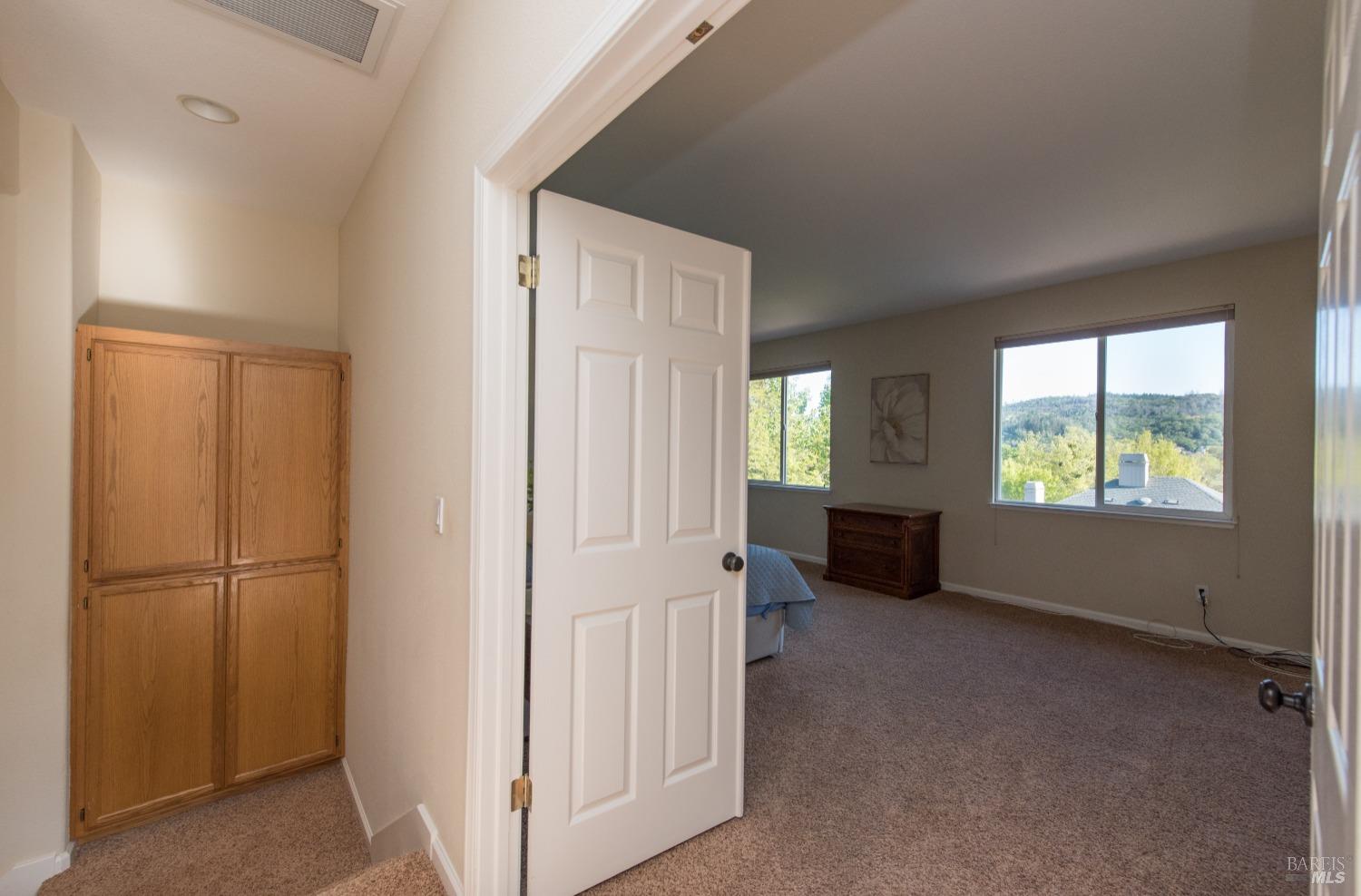 Detail Gallery Image 25 of 49 For 5730 Raters Dr, Santa Rosa,  CA 95409 - 4 Beds | 2/1 Baths