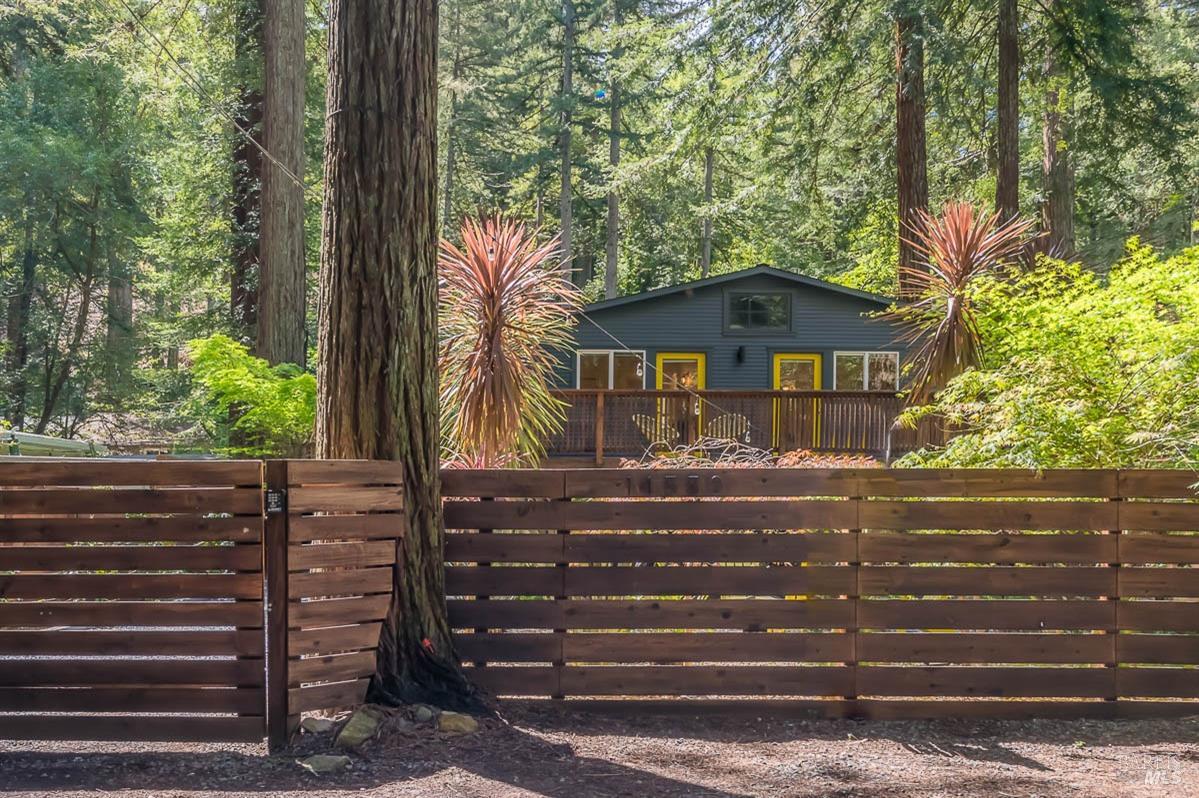 Detail Gallery Image 41 of 60 For 14550 Old Cazadero Rd, Guerneville,  CA 95446 - 3 Beds | 2 Baths