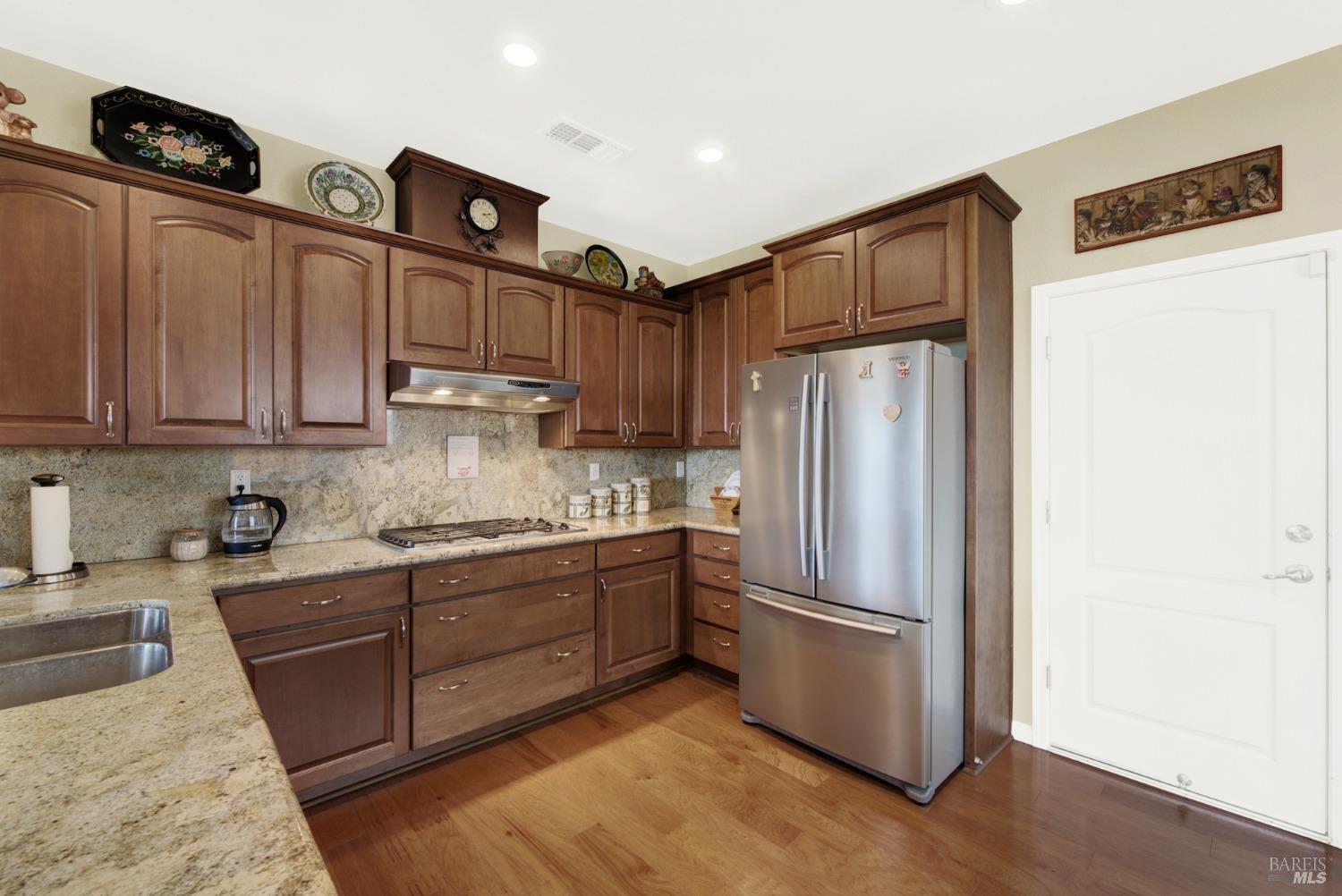Detail Gallery Image 33 of 74 For 630 Sweet Bay Cir, Vacaville,  CA 95687 - 2 Beds | 2 Baths