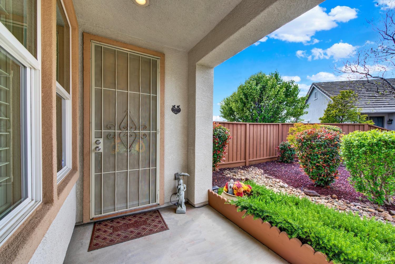 Detail Gallery Image 8 of 74 For 630 Sweet Bay Cir, Vacaville,  CA 95687 - 2 Beds | 2 Baths