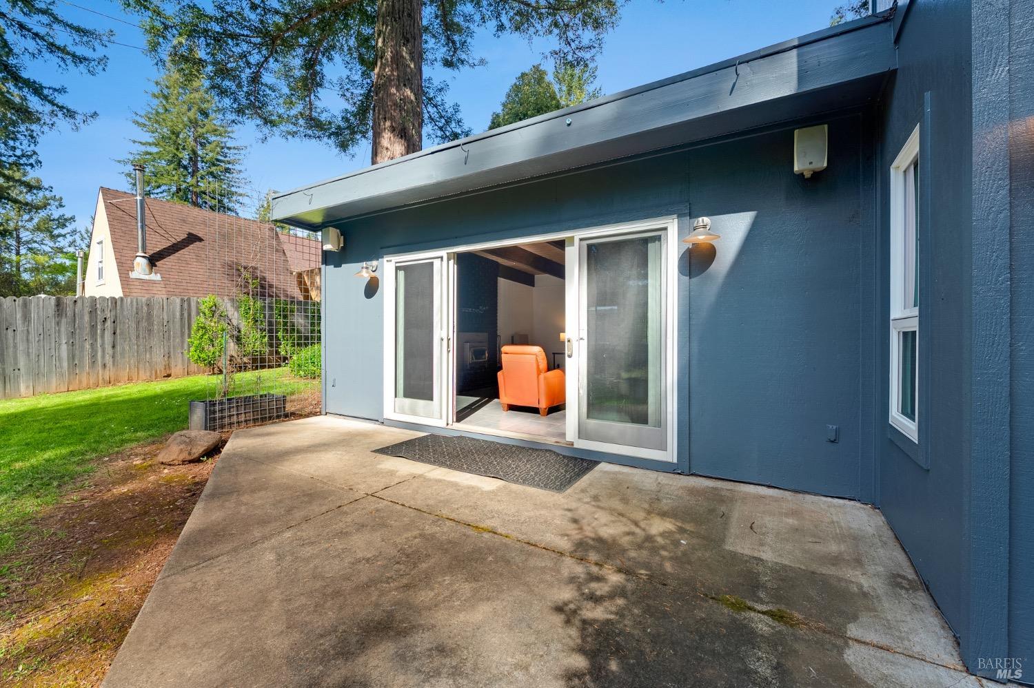 Detail Gallery Image 18 of 41 For 14282 Highland Ave, Guerneville,  CA 95446 - 1 Beds | 1 Baths