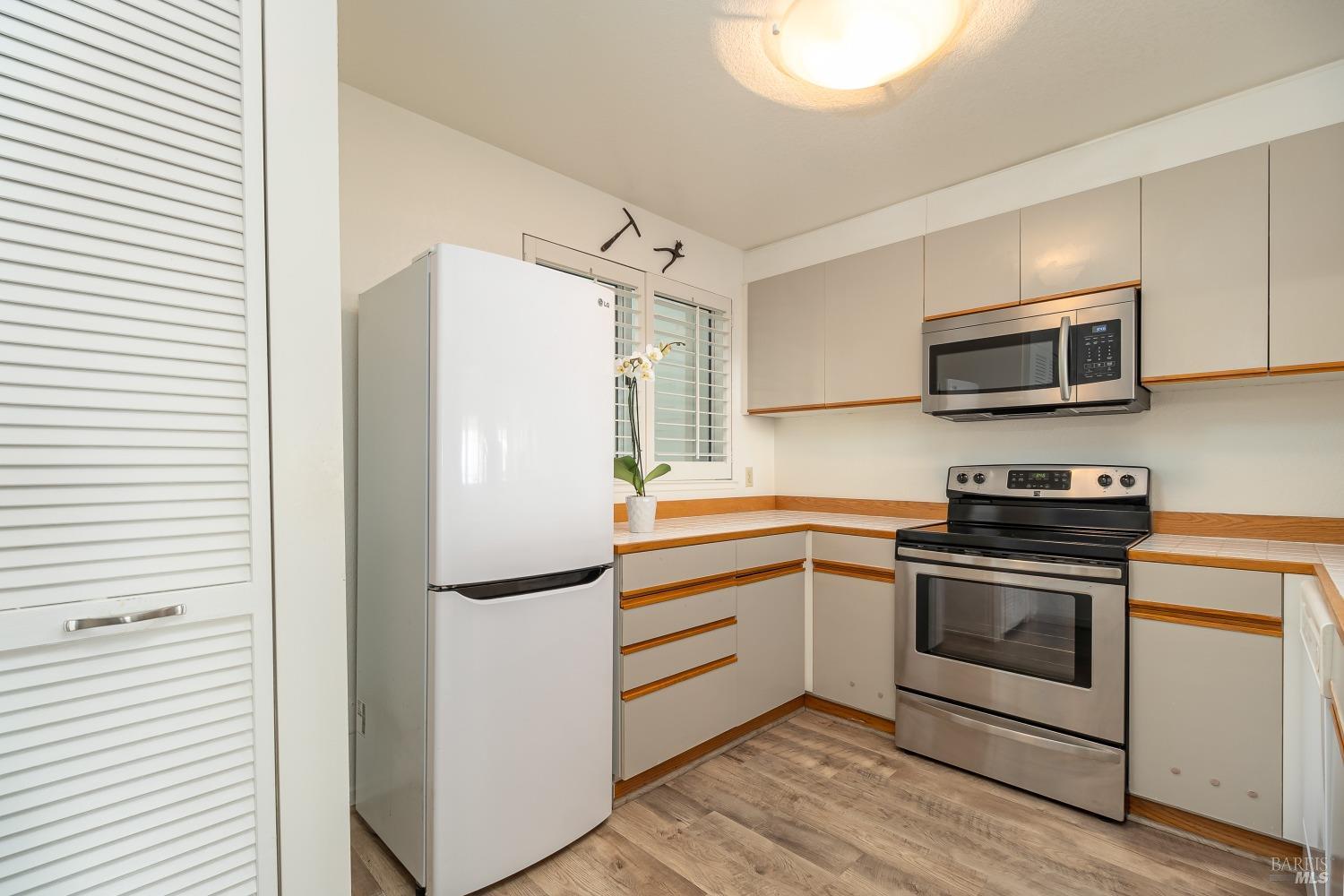 Detail Gallery Image 10 of 31 For 1201 Brickyard Way #205,  Richmond,  CA 94801 - 1 Beds | 1 Baths