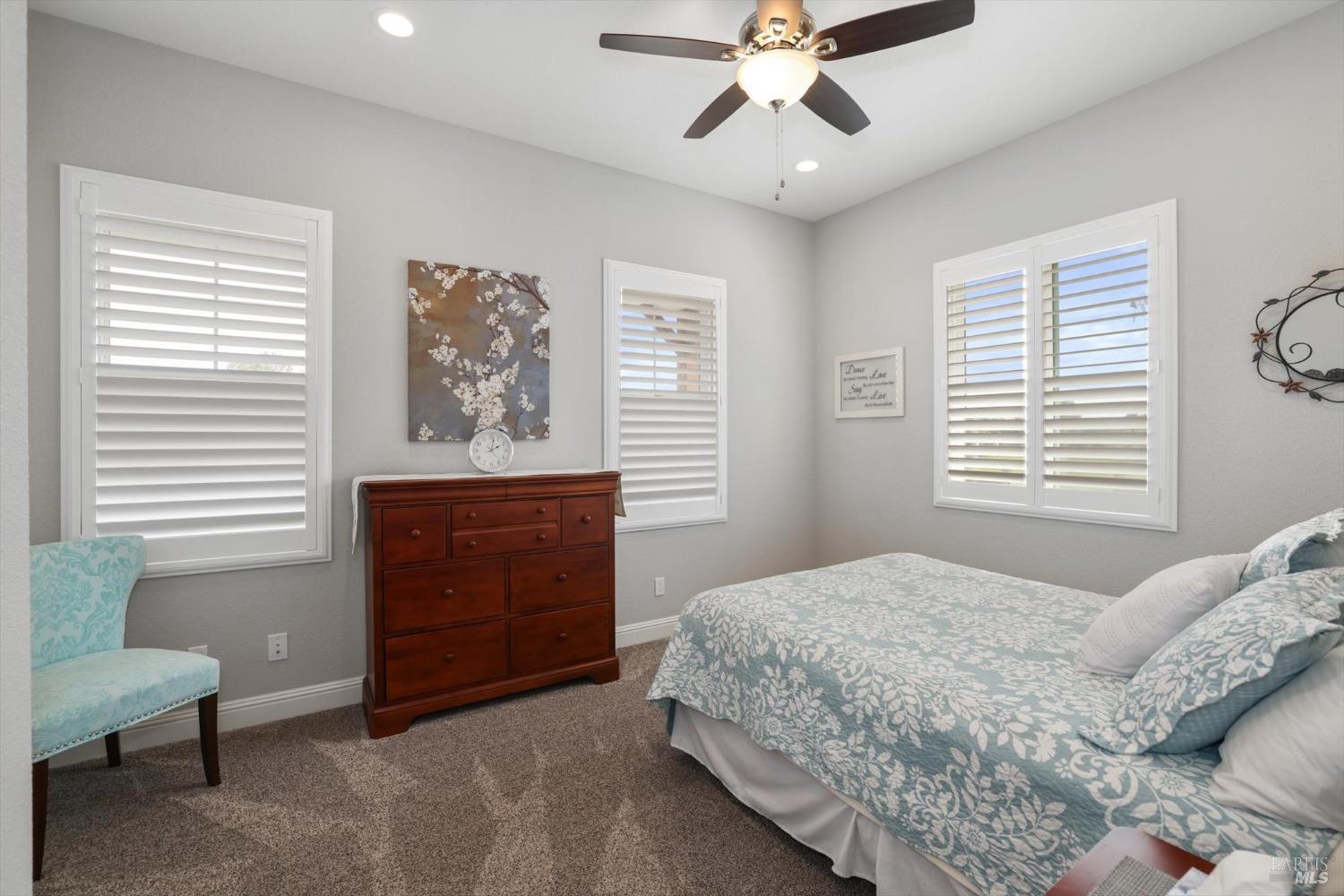 Detail Gallery Image 32 of 93 For 7689 Olivas Ln, Vacaville,  CA 95688 - 3 Beds | 2/1 Baths