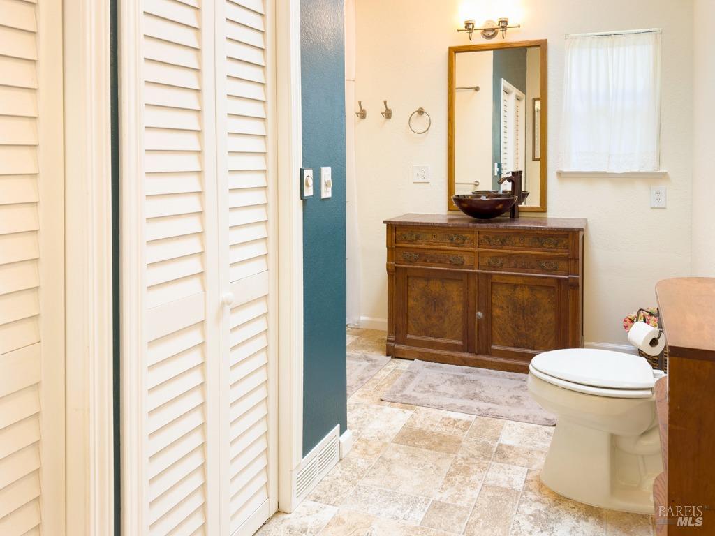 Detail Gallery Image 16 of 64 For 41700 Harris Ranch Rd, Point Arena,  CA 95468 - 1 Beds | 1/1 Baths