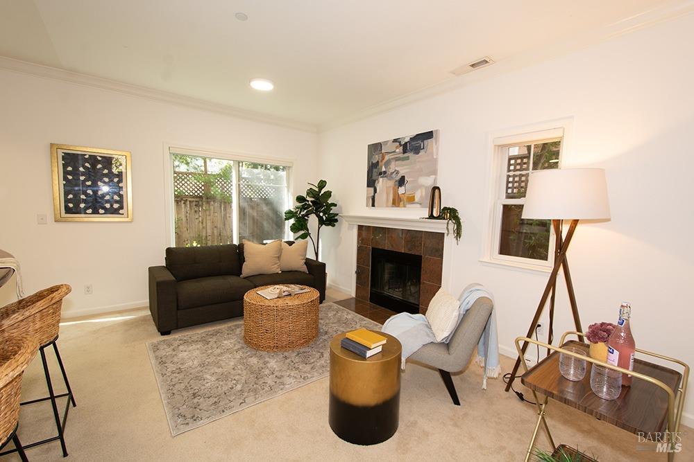 Detail Gallery Image 19 of 20 For 641 1st St, Sonoma,  CA 95476 - 2 Beds | 2/1 Baths