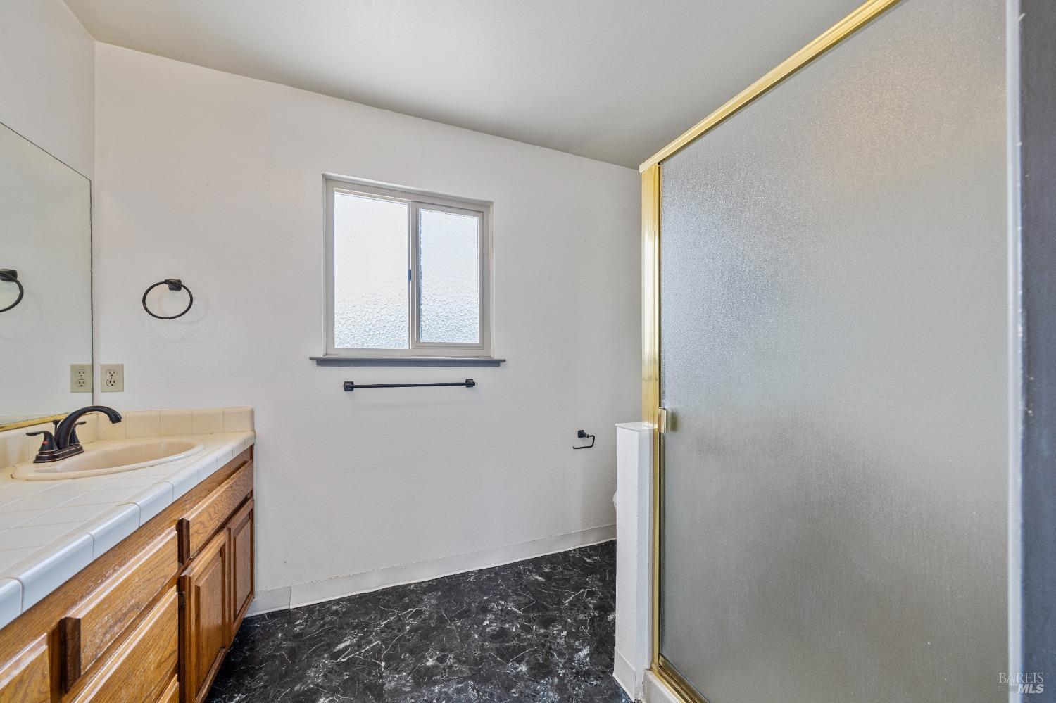 Detail Gallery Image 32 of 48 For 125 Terranova Dr, Antioch,  CA 94509 - 4 Beds | 2/1 Baths