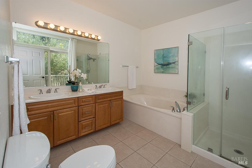 Detail Gallery Image 16 of 20 For 641 1st St, Sonoma,  CA 95476 - 2 Beds | 2/1 Baths