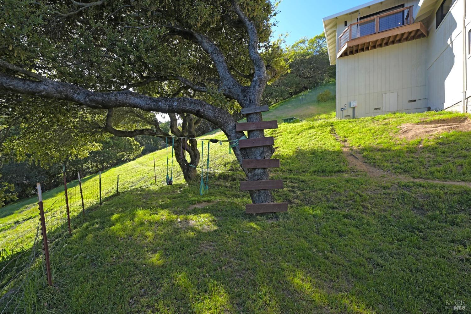 Detail Gallery Image 56 of 79 For 200 Pacheco Ave, Novato,  CA 94947 - 4 Beds | 3/1 Baths