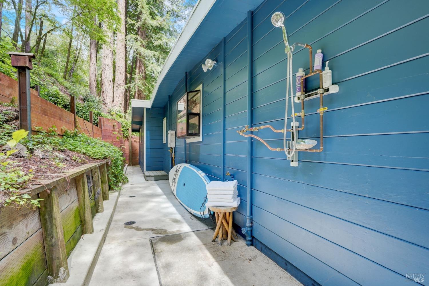 Detail Gallery Image 33 of 43 For 3035 Cazadero Hwy, Cazadero,  CA 95421 - 2 Beds | 1/1 Baths